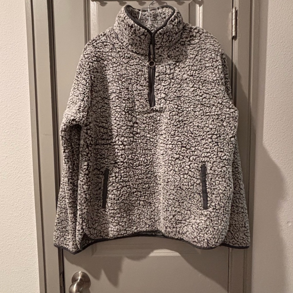 Thread & Supply Textured Gray Sherpa Sweatshirt Jacket